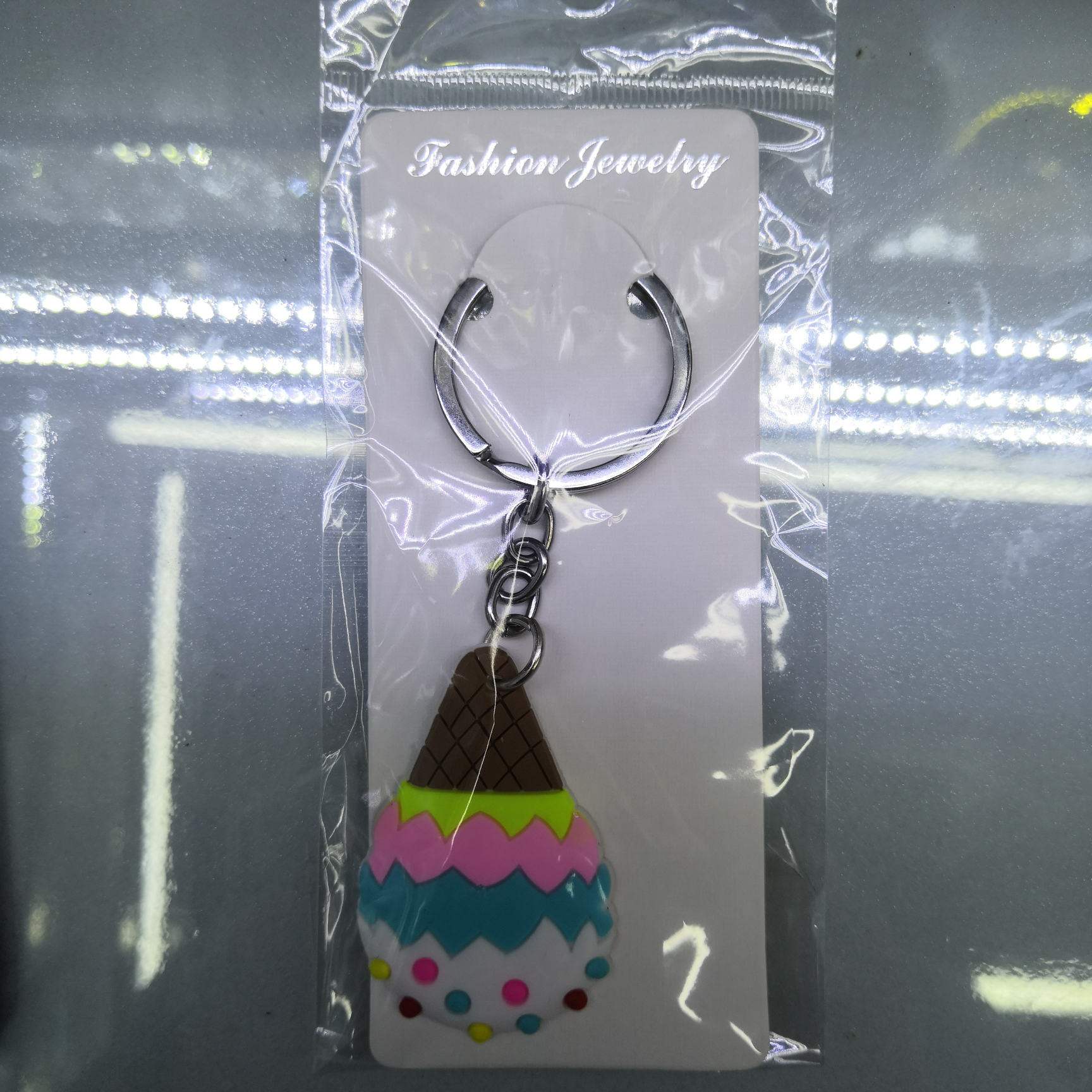 义乌市严凡工艺品7951店面男女同款gj钥匙扣