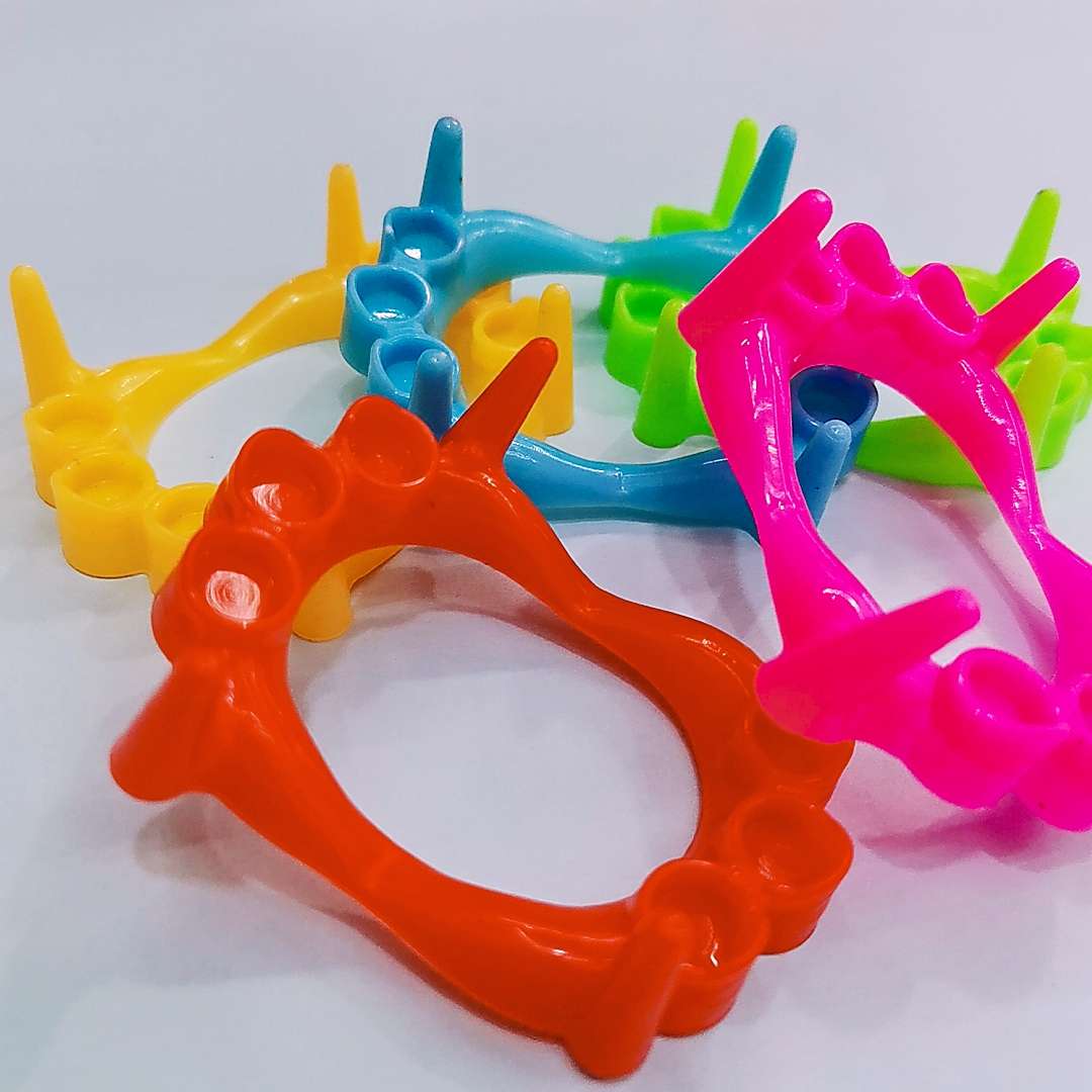 假牙多彩混色儿童cosplay道具派对用品整蛊搞怪塑料玩具蛋壳挂板配件赠品详情图3