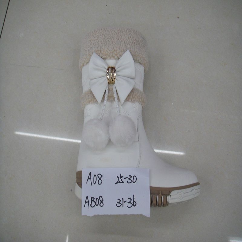 Exquisite baby furry boots