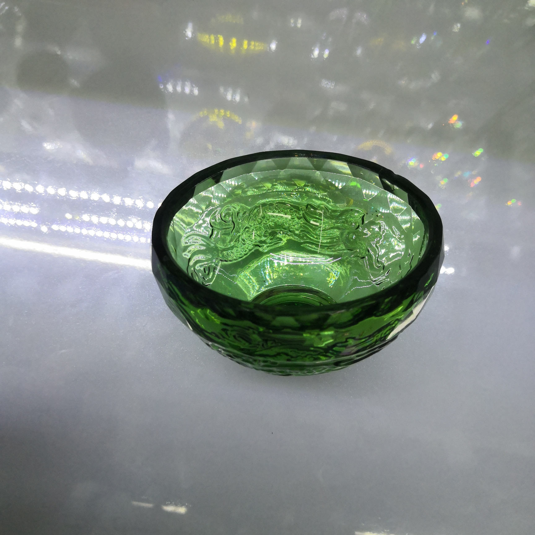 义乌市严凡工艺品7951店面男女同款水晶摆件碗