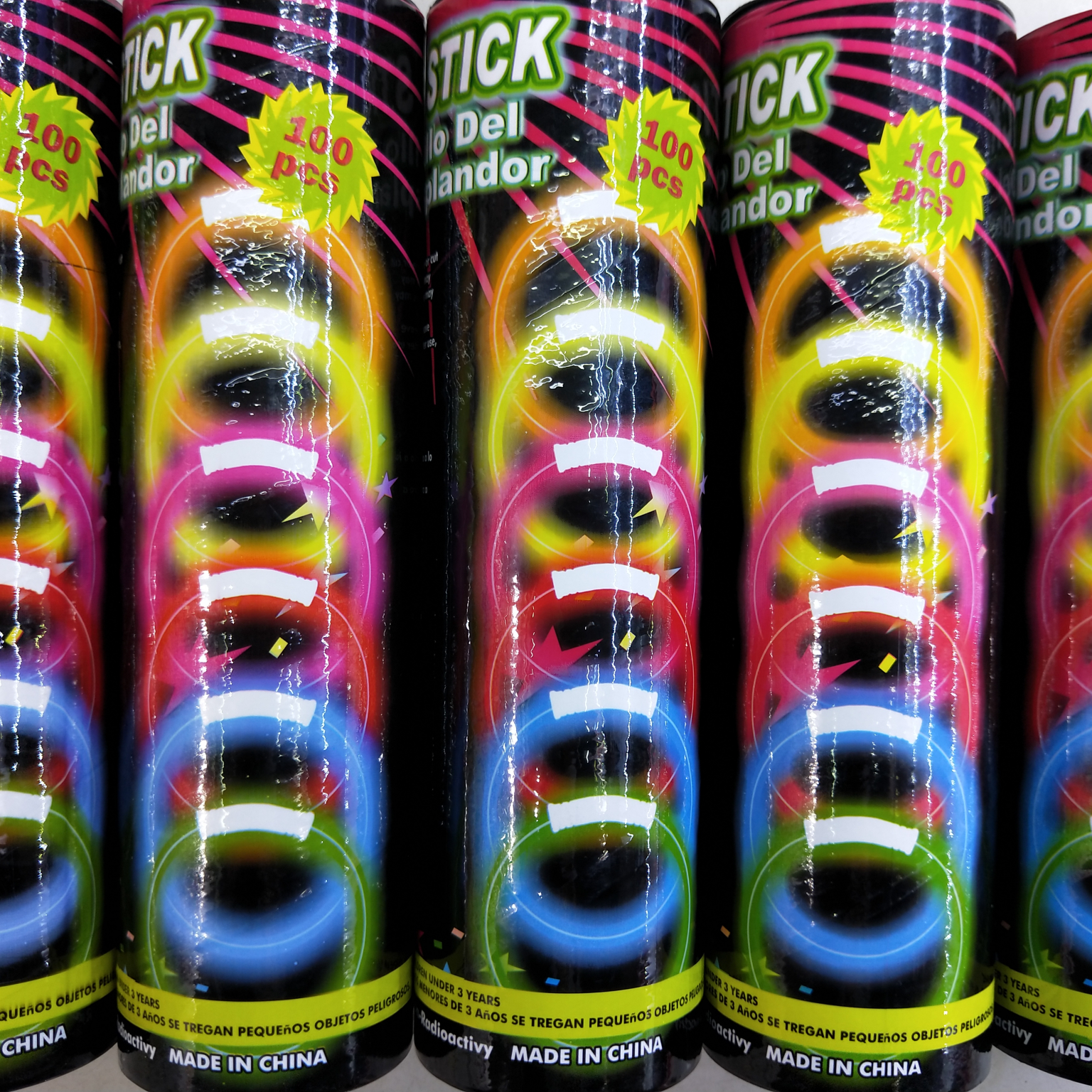 建议零售价:￥20.00材质:塑料工艺:组装加工定制:否产品编号:ML-721道具种类:荧光棒加印LOGO:可以是否专利