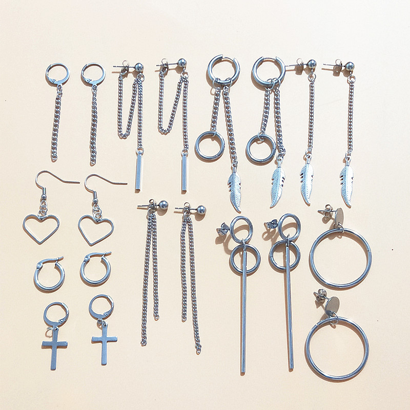 The same style of creative and stylish stud earrings for both men and women as that of bts's Kim Tae-hyung 6470