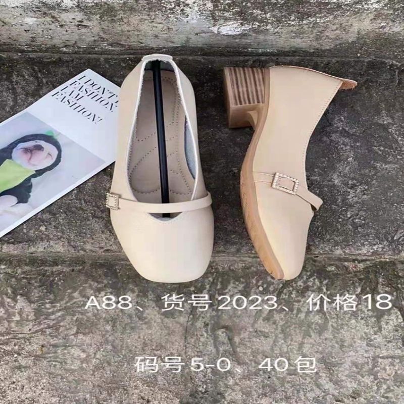 41552 Foreign trade wholesale Fashionable new women's sports comfortable Breathable sandals and leather shoes Fashionable and versatile Fashionable women's sports comfortable breathable casual shoes Fashionable and versatile S33 details Picture