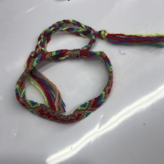 Classic Nepalese friendship bracelet Ethnic style handmade Geneva Bohemian style color contrast hand-woven rope bracelet M-04