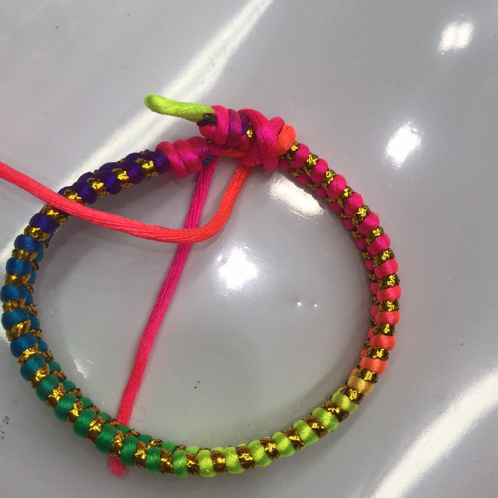 Dragon Boat Festival bracelet finished bracelet pure hand-woven rope adult children baby bracelet Colorful bracelet colorful thread gold thread hand decoration 01