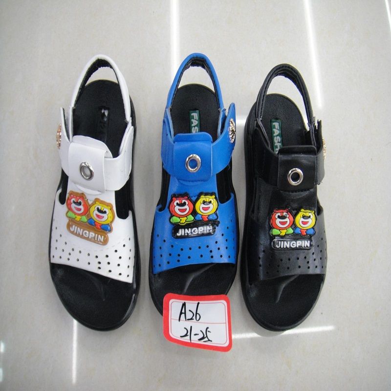 Boys' sandals are diverse.