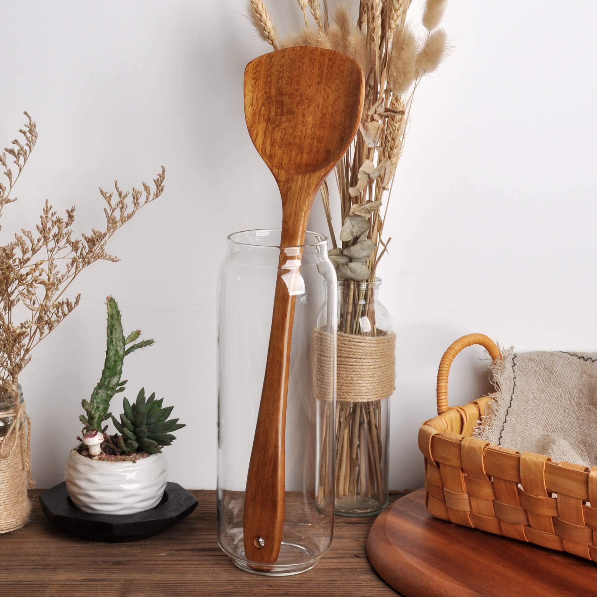 TA1069 in its original color with 39 tackles