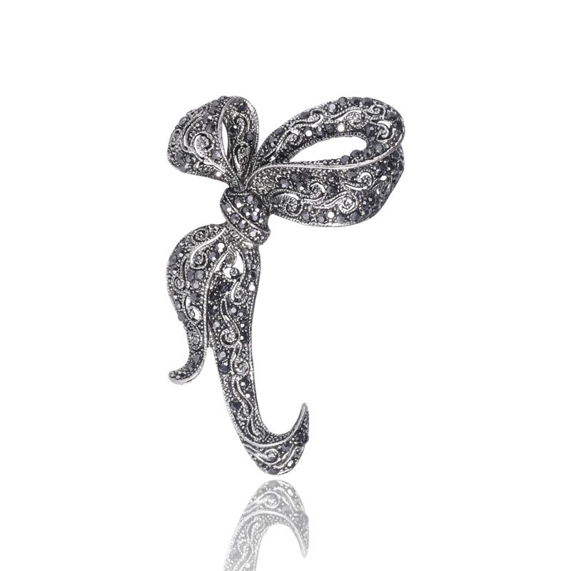 Manufacturers direct sales of retro brooch clothing accessories