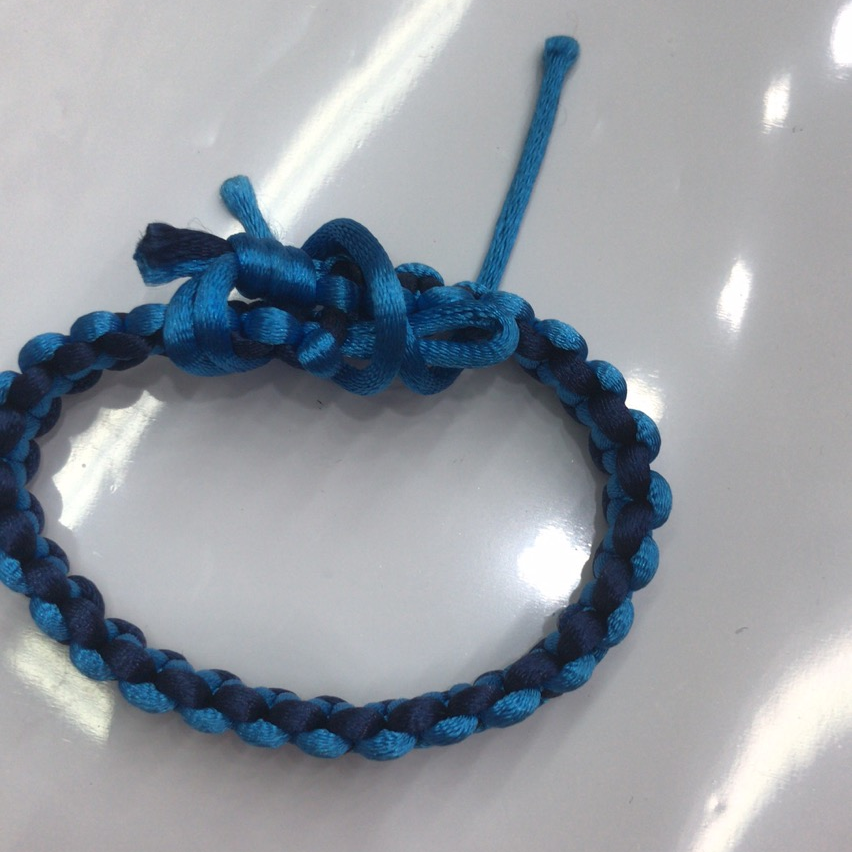 Original hand-braided two-color bracelet multi-braided locking flat knot winding braided hand bracelet YC-019