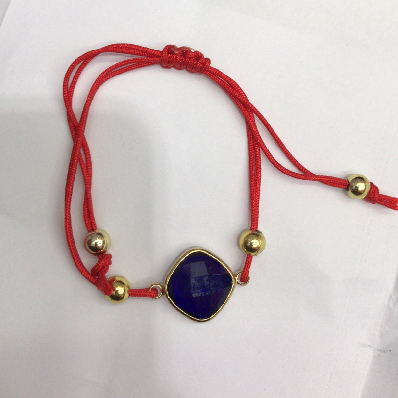 Simple ultra-fine red rope braided bracelet set with gemstone geometric pattern This year men's and women's safety bracelet W-010