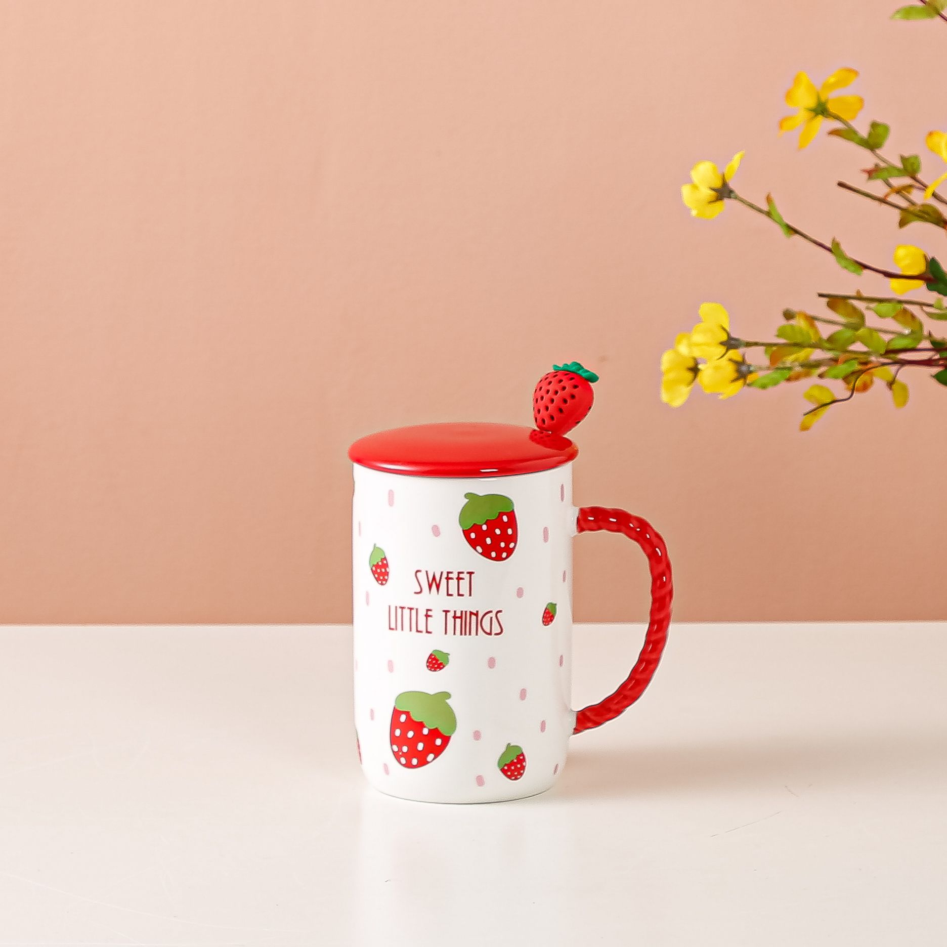 Creative and cute little clear strawberry mug, ceramic milk cup, breakfast cup, ins simple large-capacity water cup, Zhuoqia 066 details Picture
