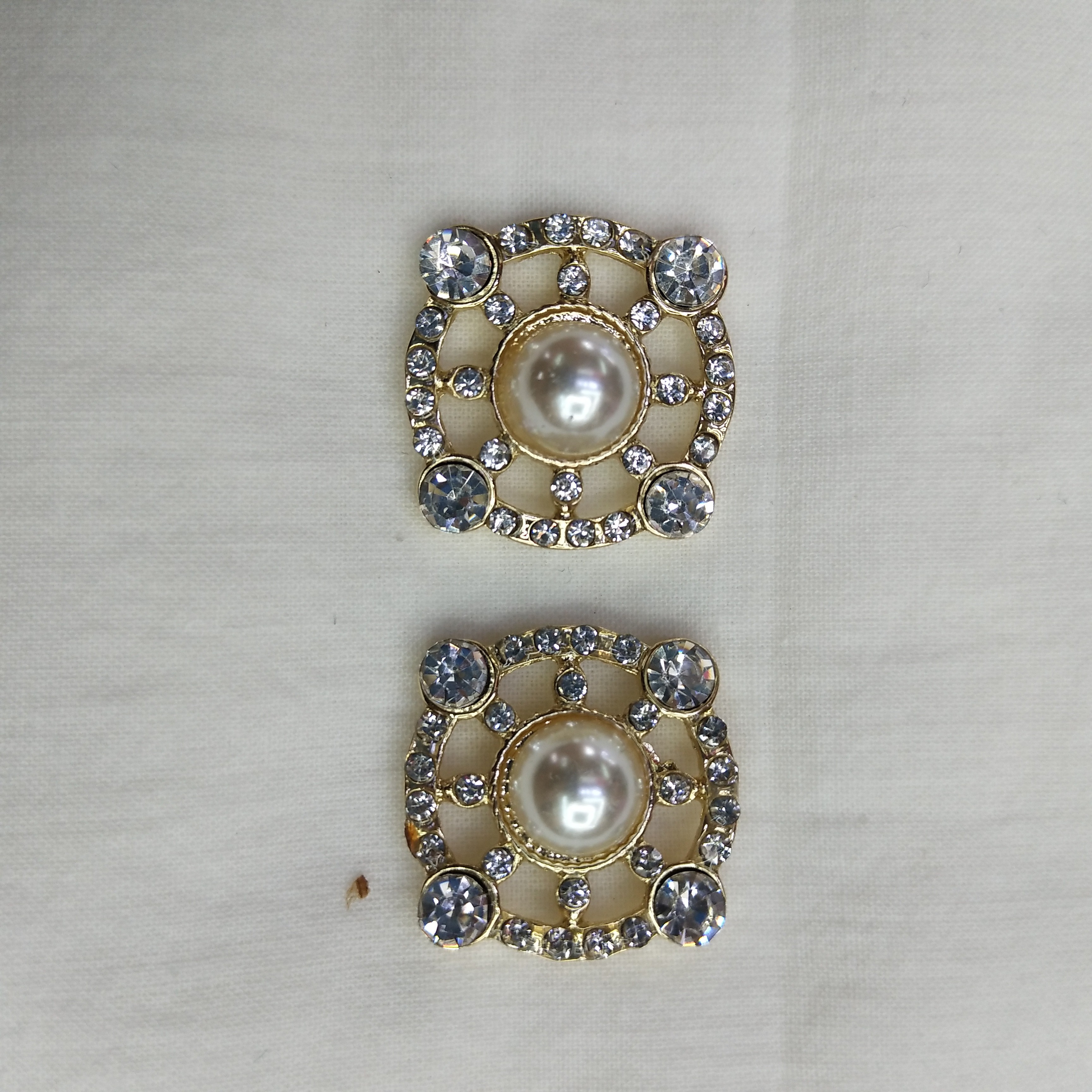 DIY handmade jewelry accessories, alloy simple single flower center round brooch, pearl accessories, decorative earrings (100ps/ pack) detail image 3