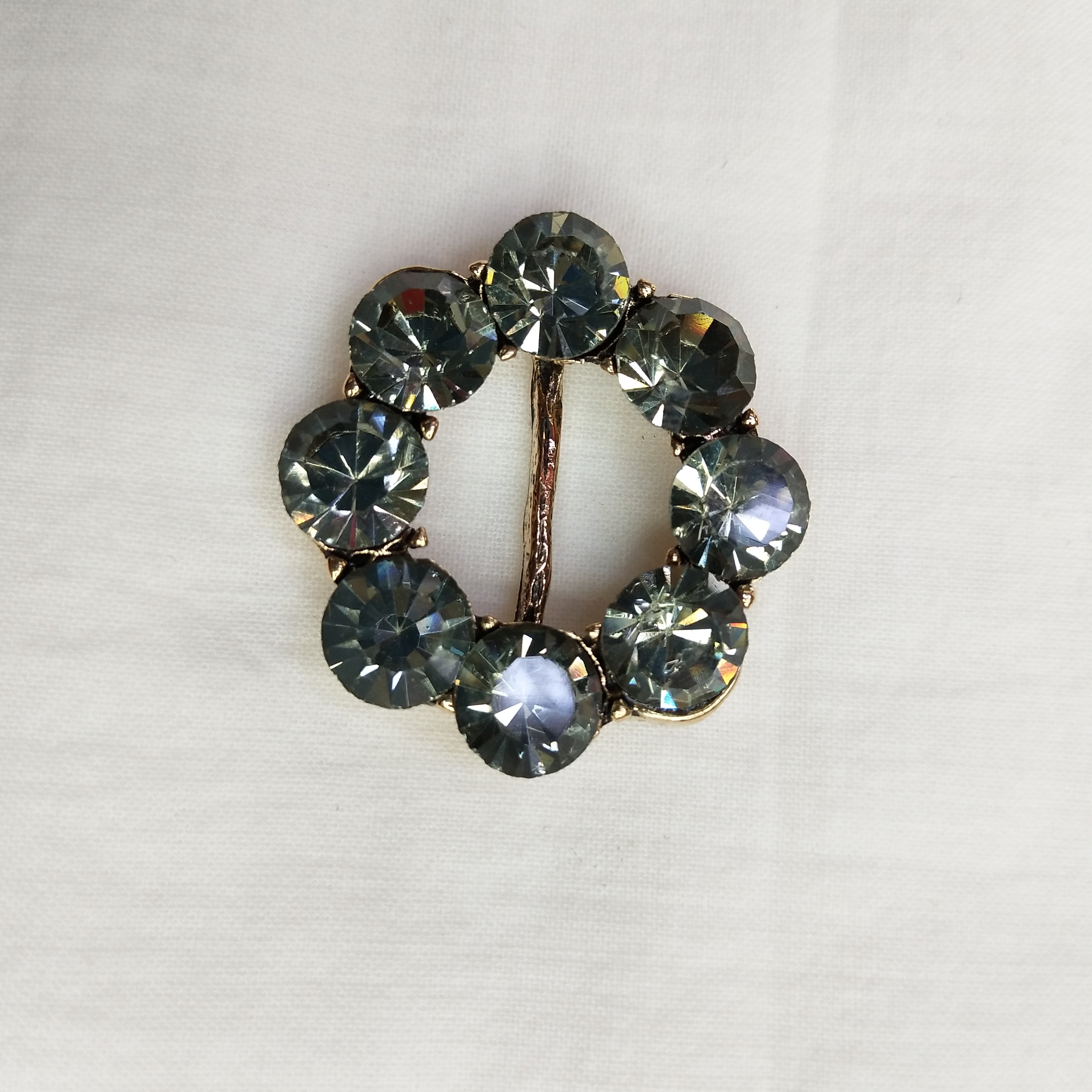 DIY handcrafted jewelry accessories: Alloy, simple single heart rhinestone button, round decorative earrings (100ps/ pack) detail image 1