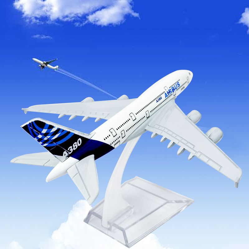 16cm航空飞机模型空客A380原机型比例缩小儿童玩具拍摄道具金属工艺品产品图