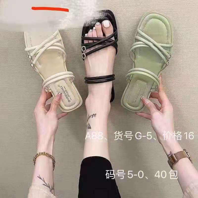 41552 Foreign trade wholesale fashionable new women's sports comfortable Breathable sandals and leather shoes Fashionable and versatile Fashionable women's sports comfortable breathable casual shoes Fashionable and versatile S68