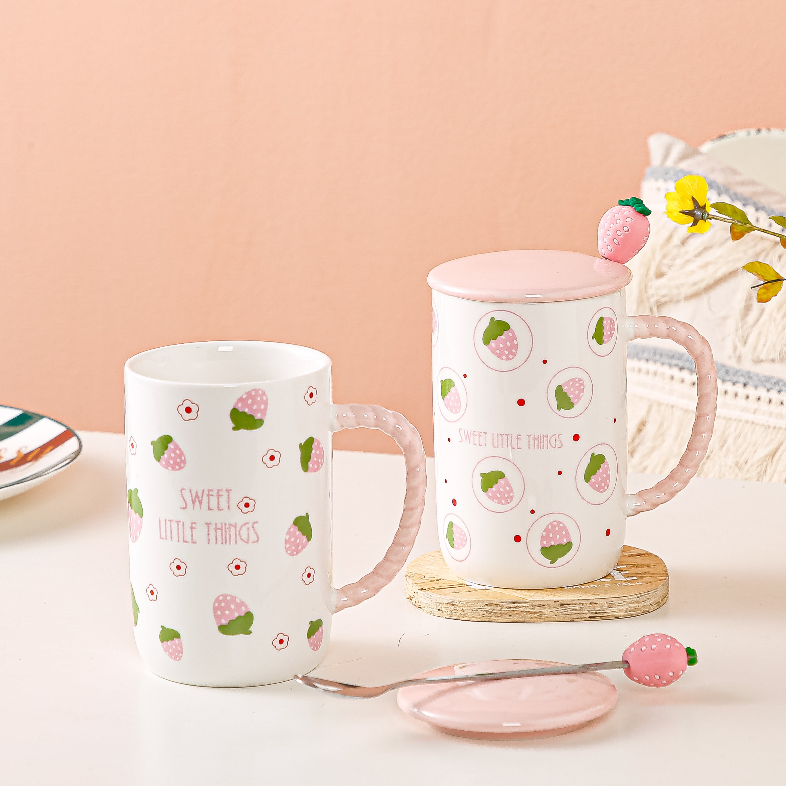 Creative and cute little clear strawberry mug, ceramic milk cup, breakfast cup, ins simple large-capacity water cup, Zhuoqia 066 detail image 7