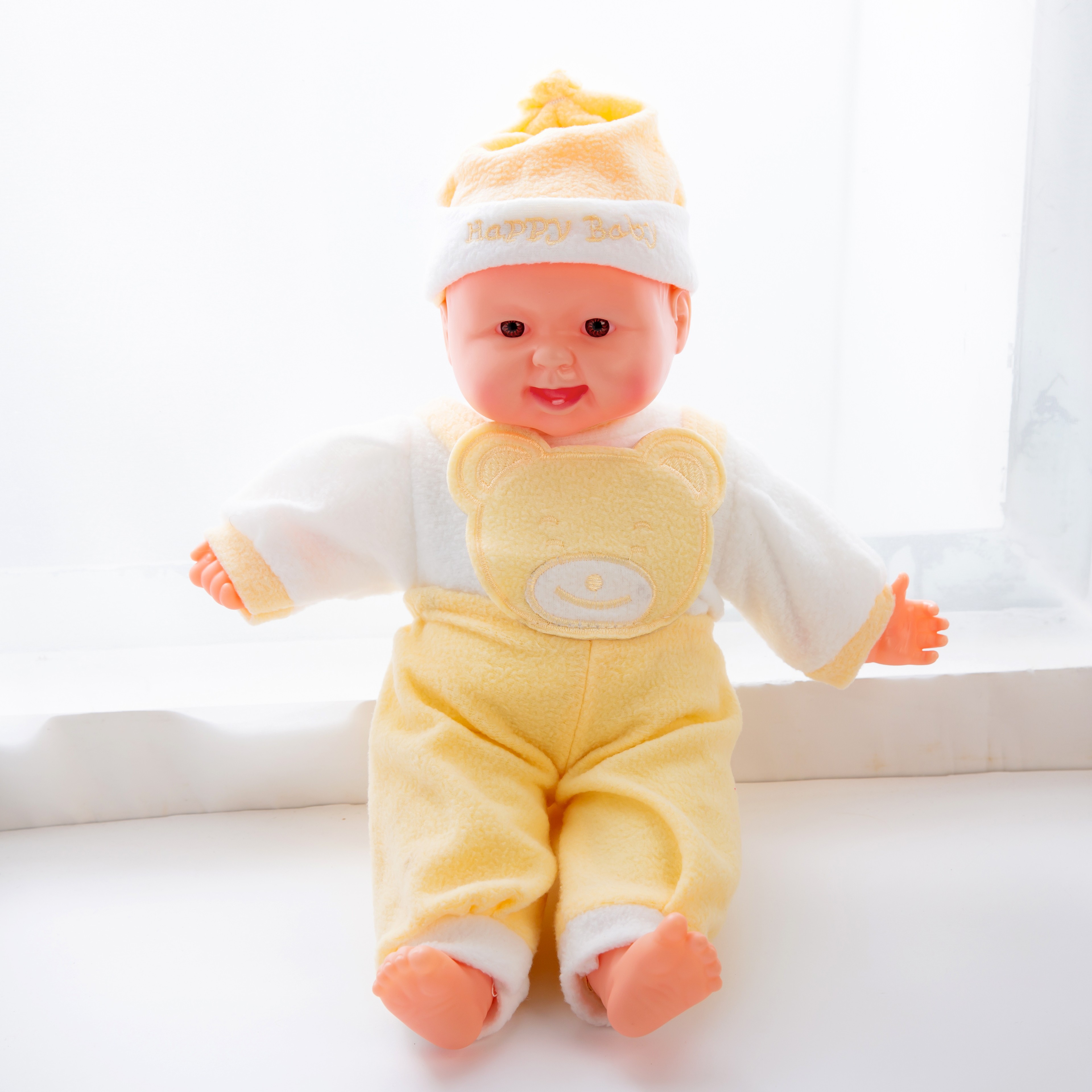 A 38cm small-sized laughing doll with music, a life-sized doll detail image 3