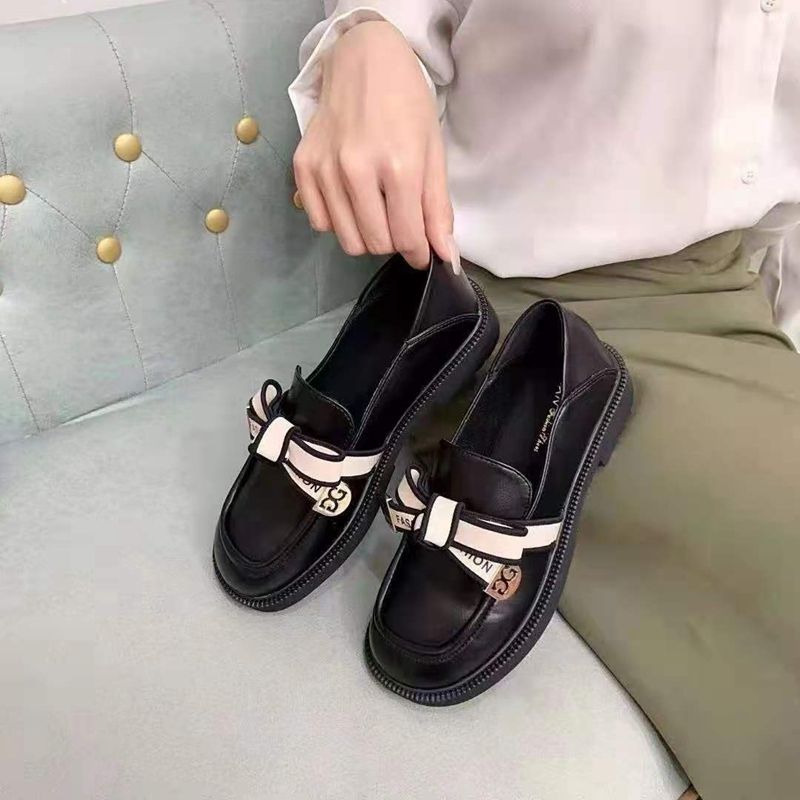 41552外贸批发时尚新款女士运动舒适透气凉鞋皮鞋时尚百搭时尚女士运动舒适透气休闲鞋时尚百搭S78