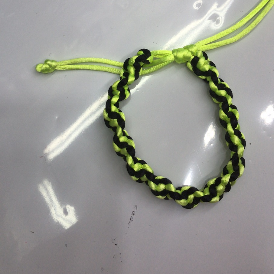 Original hand-braided two-color bracelet multi-braided lock knot Flat knot winding braided hand bracelet YC-004