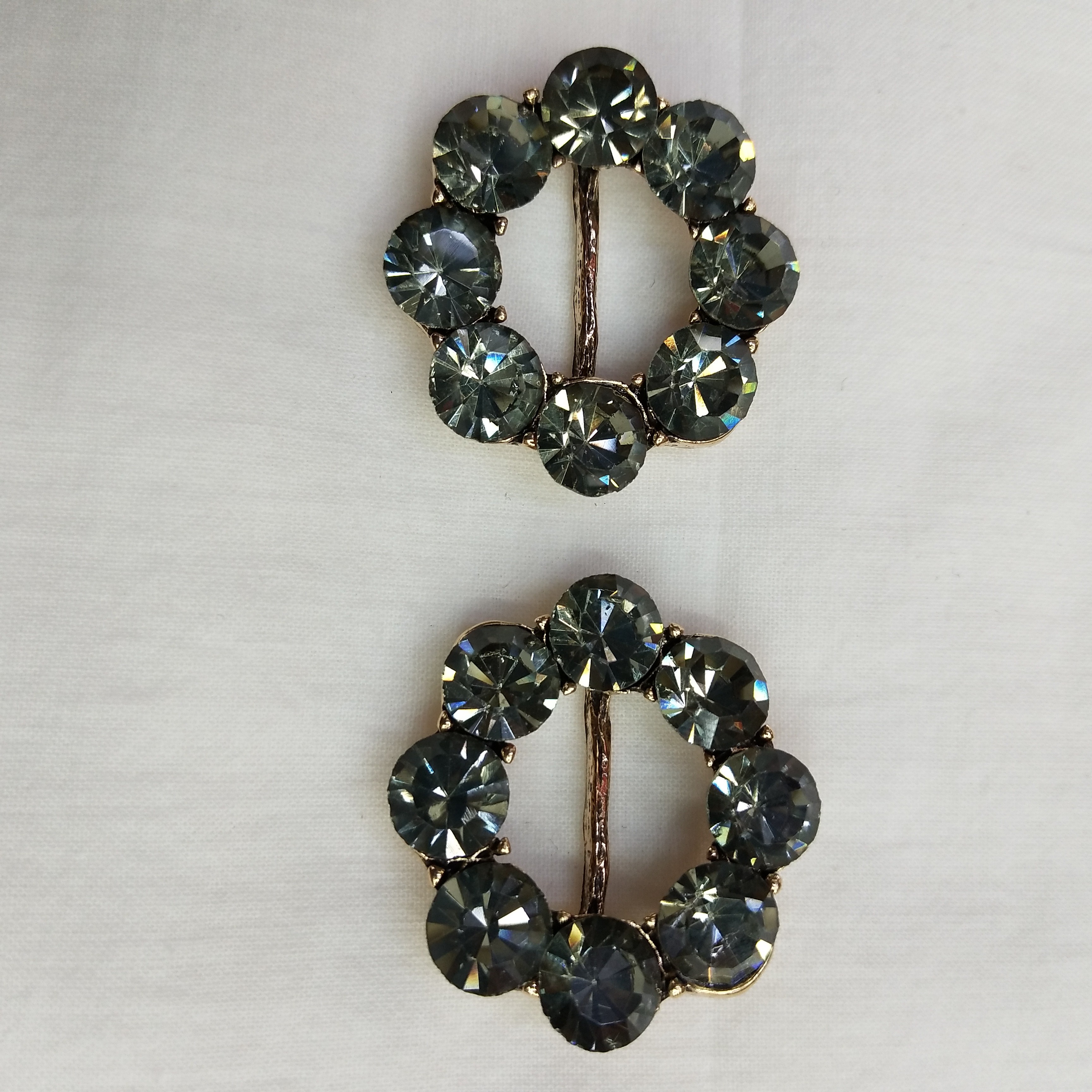 DIY handcrafted jewelry accessories: Alloy, simple single heart rhinestone button, round decorative earrings (100ps/ pack) detail image 3