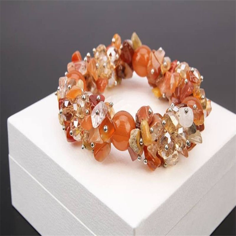 中国民族风不规则手链文艺清新水晶石榴石碎石 女士饰品产品图