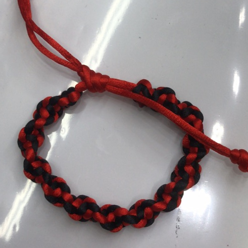 Original hand-braided two-color bracelet multi-braided lock knot Flat knot winding braided hand bracelet YC-008
