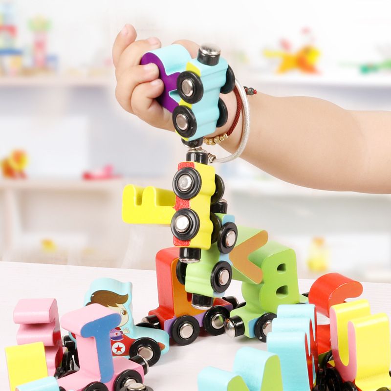 益智儿童玩具磁性车小火车头木质26节数字字母益智木制玩具拖拉车详情图1