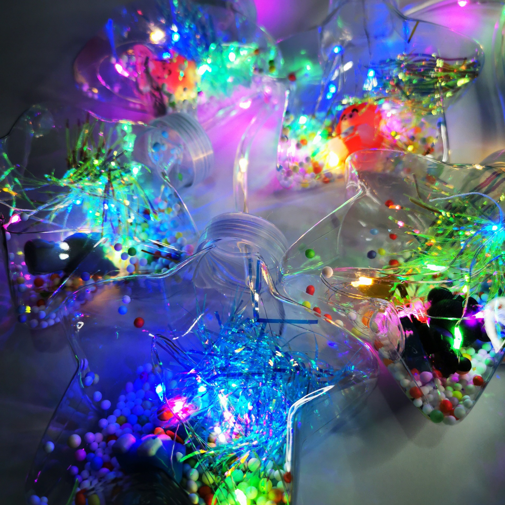 地摊货源 手提波波球手提灯笼发光灯笼圆球星星款详情图3