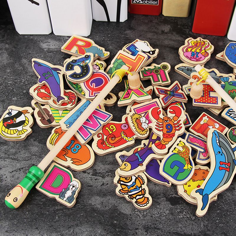 A set of children's magnetic fishing toys in buckets is selling well at wooden street stalls. It's a cross-border educational water play toy for girls and babies Specification image