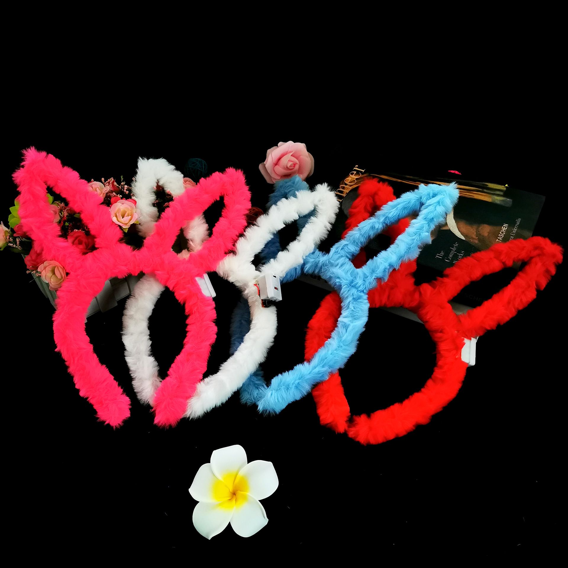 头箍/毛绒兔耳朵/地摊小礼品产品图