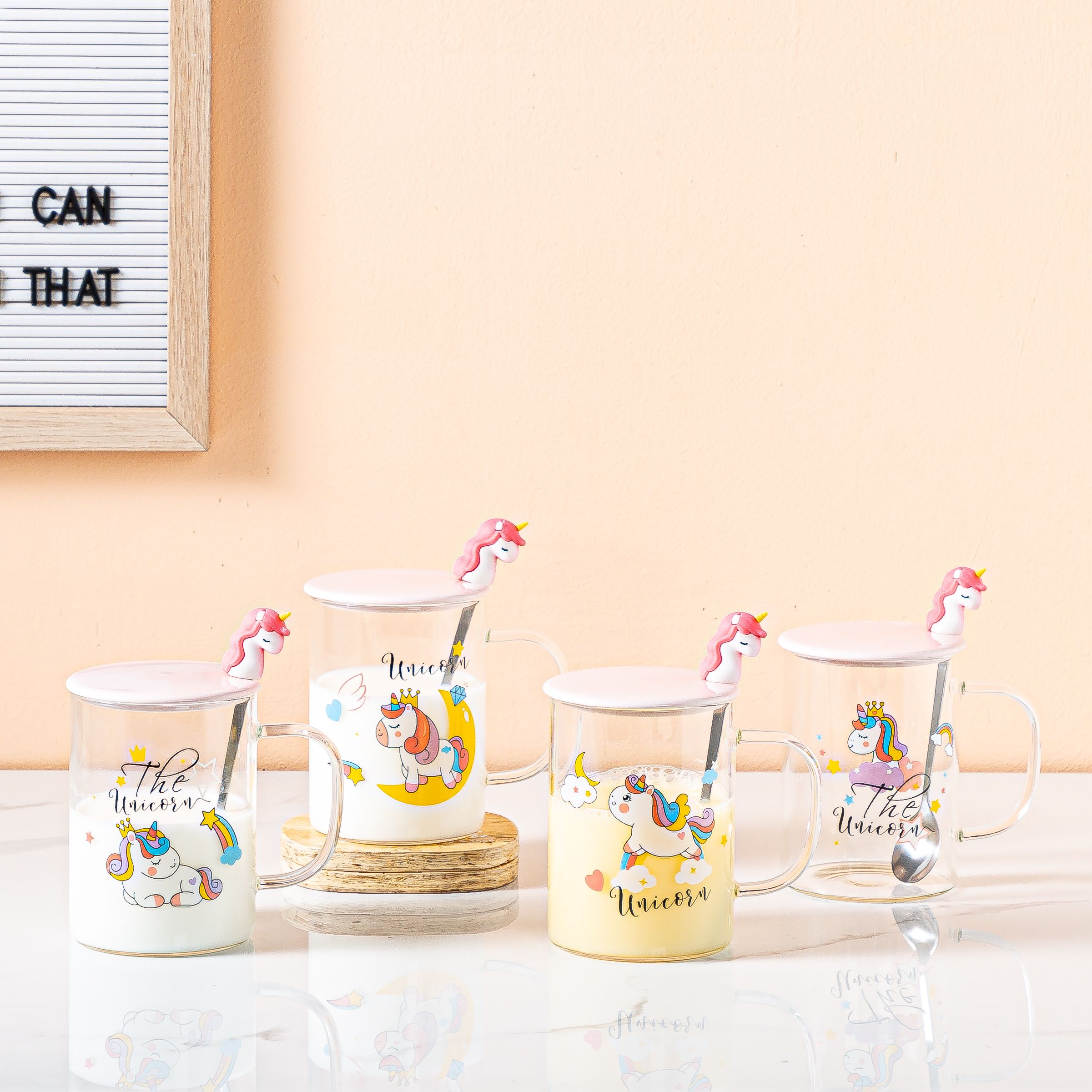 Ins-style unicorn cartoon glass cup, breakfast milk cup with lid, spoon glass cup, juice drink cup, Zhuoqia 069
