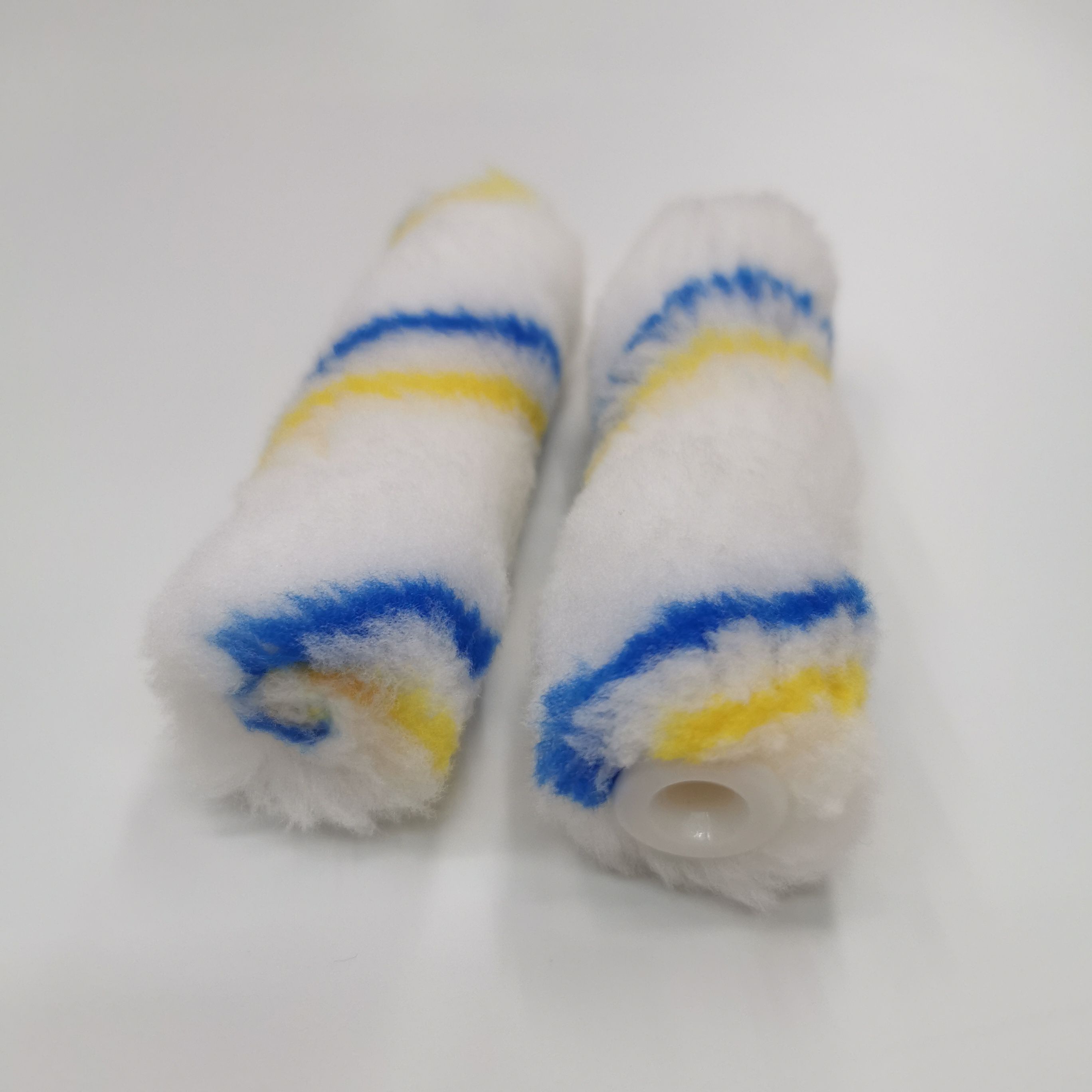4-inch mini bristle blue and yellow roller brush, small roller brush Item Picture
