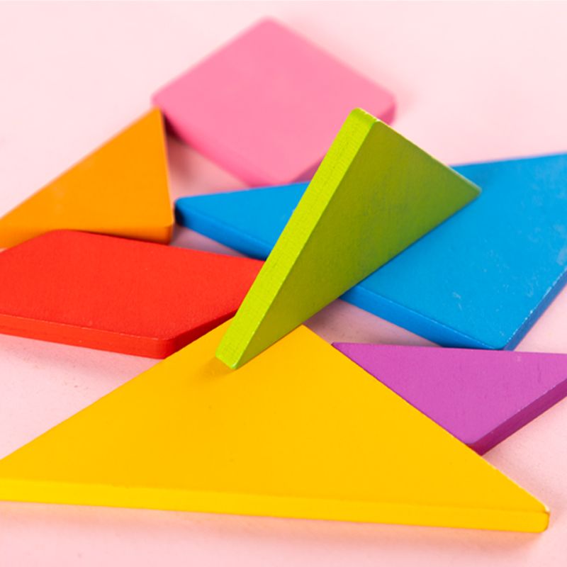 Wooden toy jigsaw puzzles are highly entertaining and colorful. They are intellectual early education jigsaw puzzles, parent-child games, and logical thinking jigsaw puzzles in iron boxes Item Picture