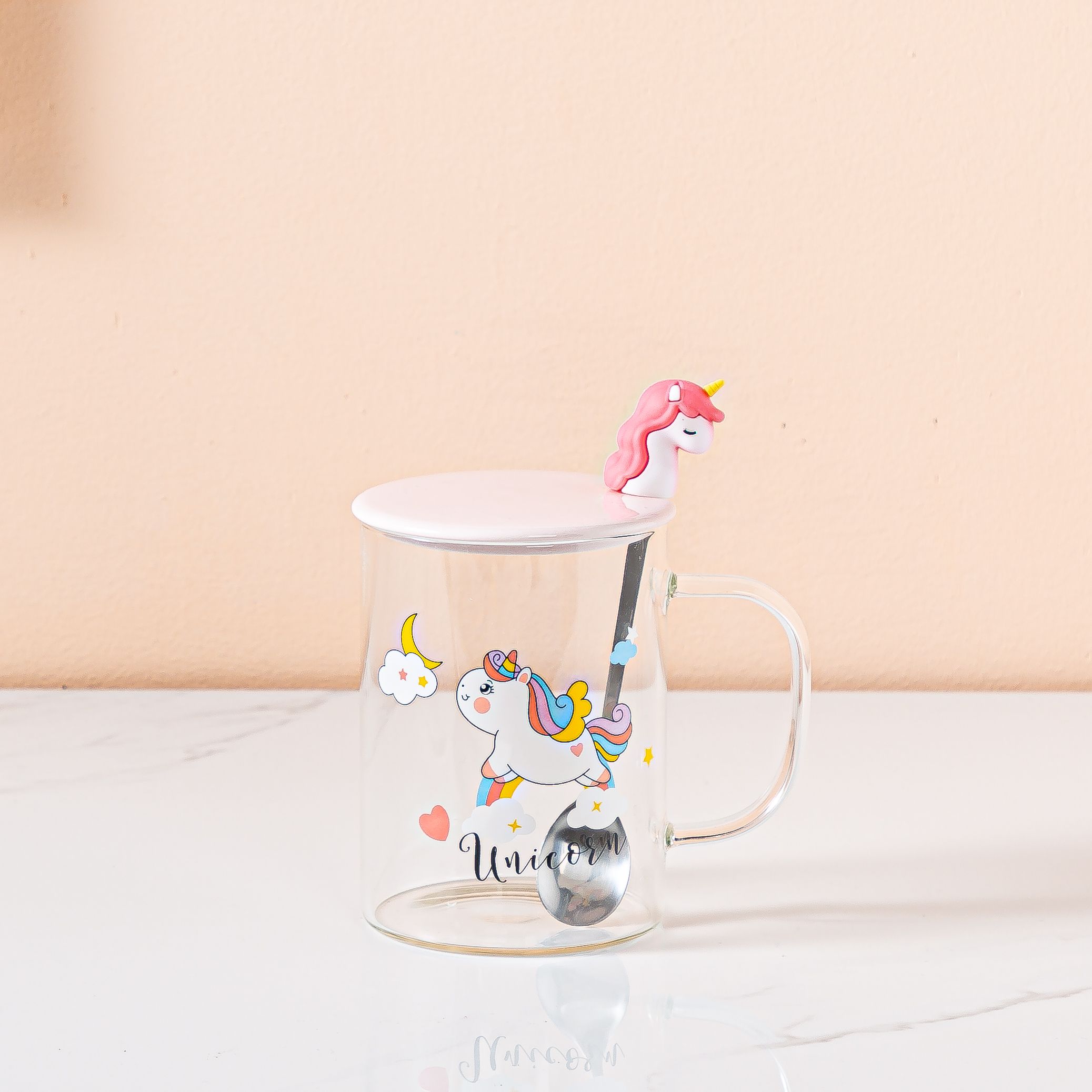 Ins-style unicorn cartoon glass cup, breakfast milk cup with lid, spoon glass cup, juice drink cup, Zhuoqia 069 Application Scenario