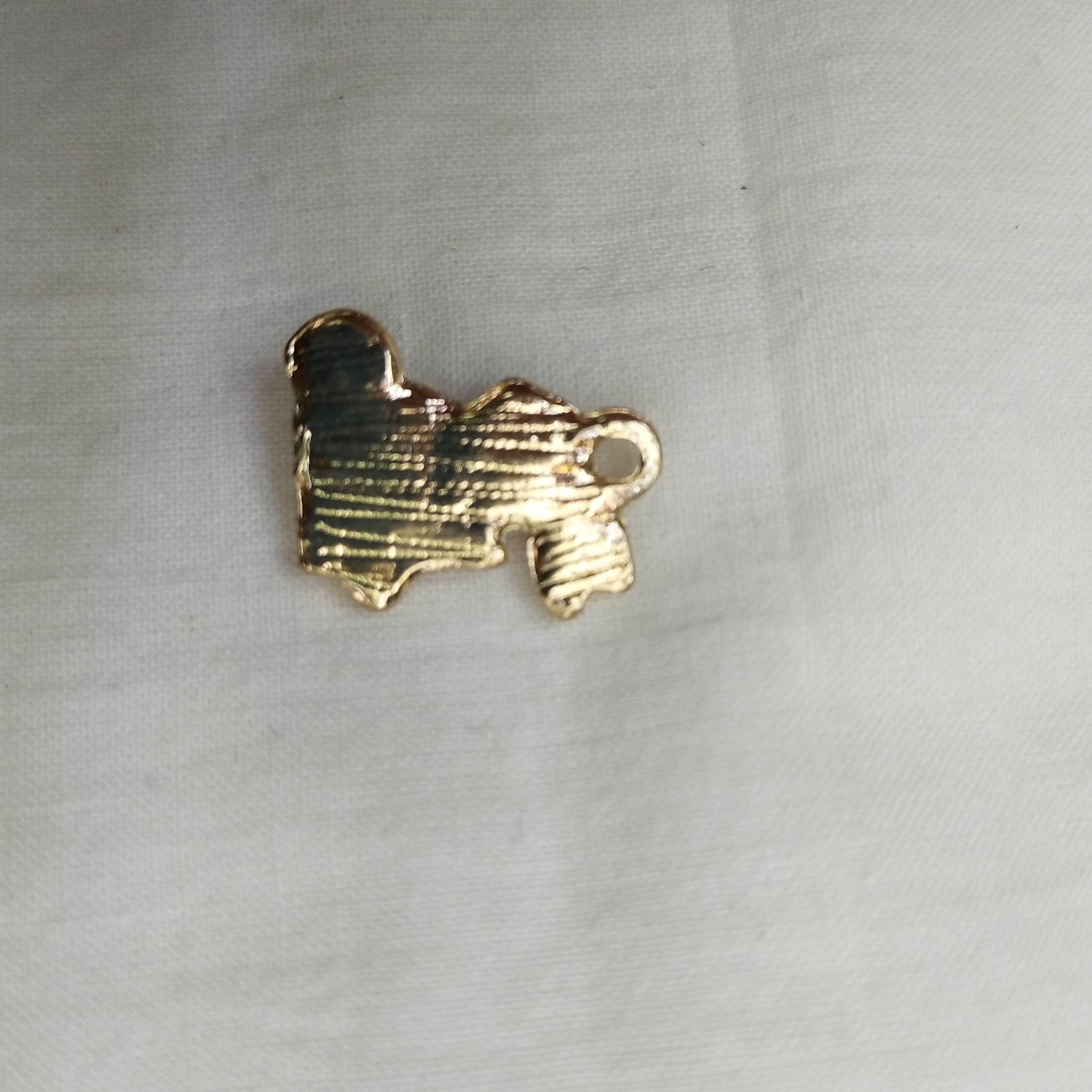 DIY handmade jewelry accessories: Alloy simple Rabbit, single oil-dripping rabbit cartoon pendant, decorative earrings (100ps/ pack) detail image 2