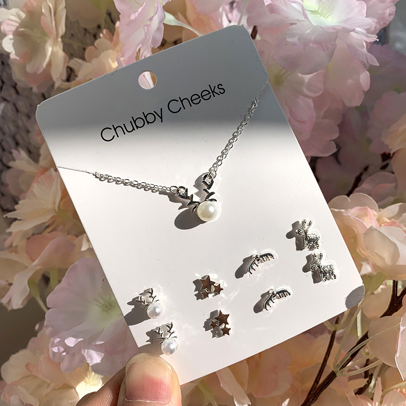 Korean four-leaf clover pearl heart-shaped necklace for women, Weekly earrings, collarbone chain set, 5679 Specification image