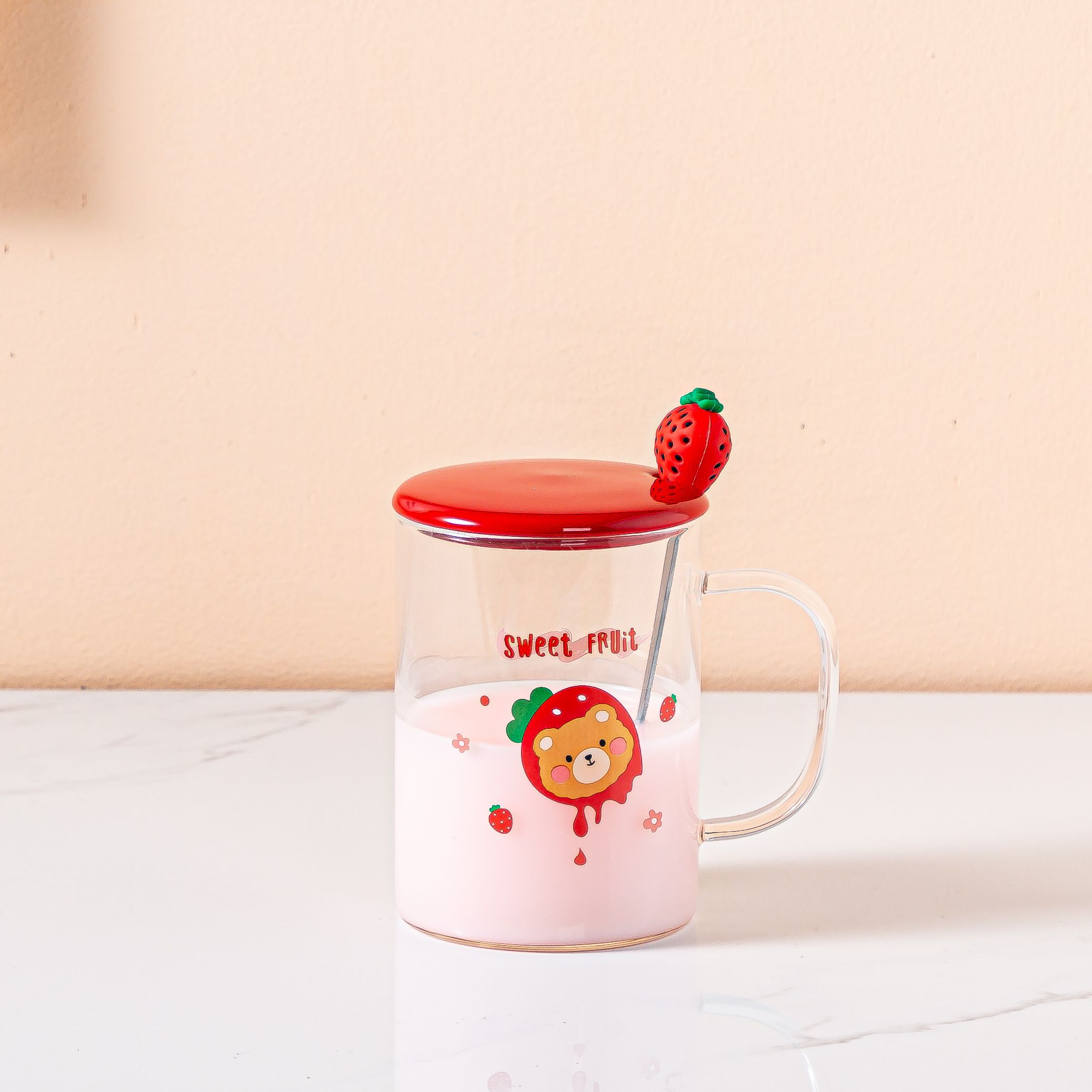 New InS-style cute glass cup, cartoon strawberry transparent water cup, home beverage coffee cup, covered spoon, Zhuoqia 034 Specification image