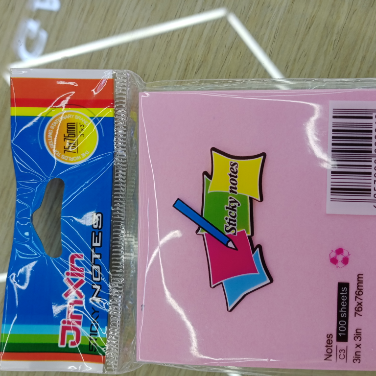 3*3 stacked color sticky notes