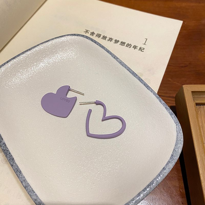 S925银针香芋紫色不对称爱心耳钉简约百搭桃心耳环ins风耳饰少女 伊左伊右 饰品批发 伊左伊右 饰品批发
