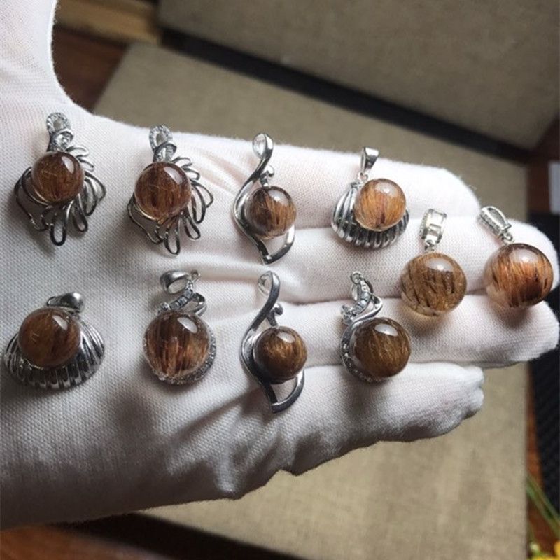 The exquisite natural red quartz pendant of the bright crystal jewelry is set in international standard 925 sterling silver Specification image