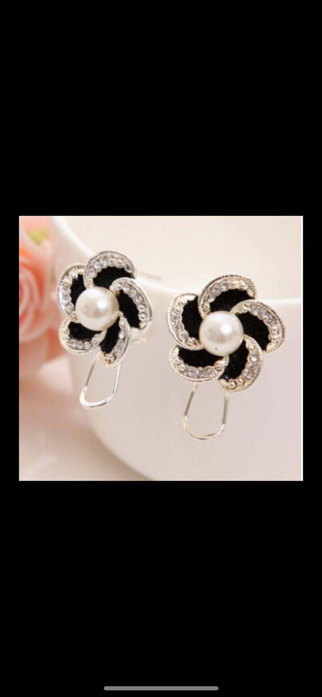 2022 New simple and Versatile women's ethnic style earrings 72 Ya Xin Application Scenario