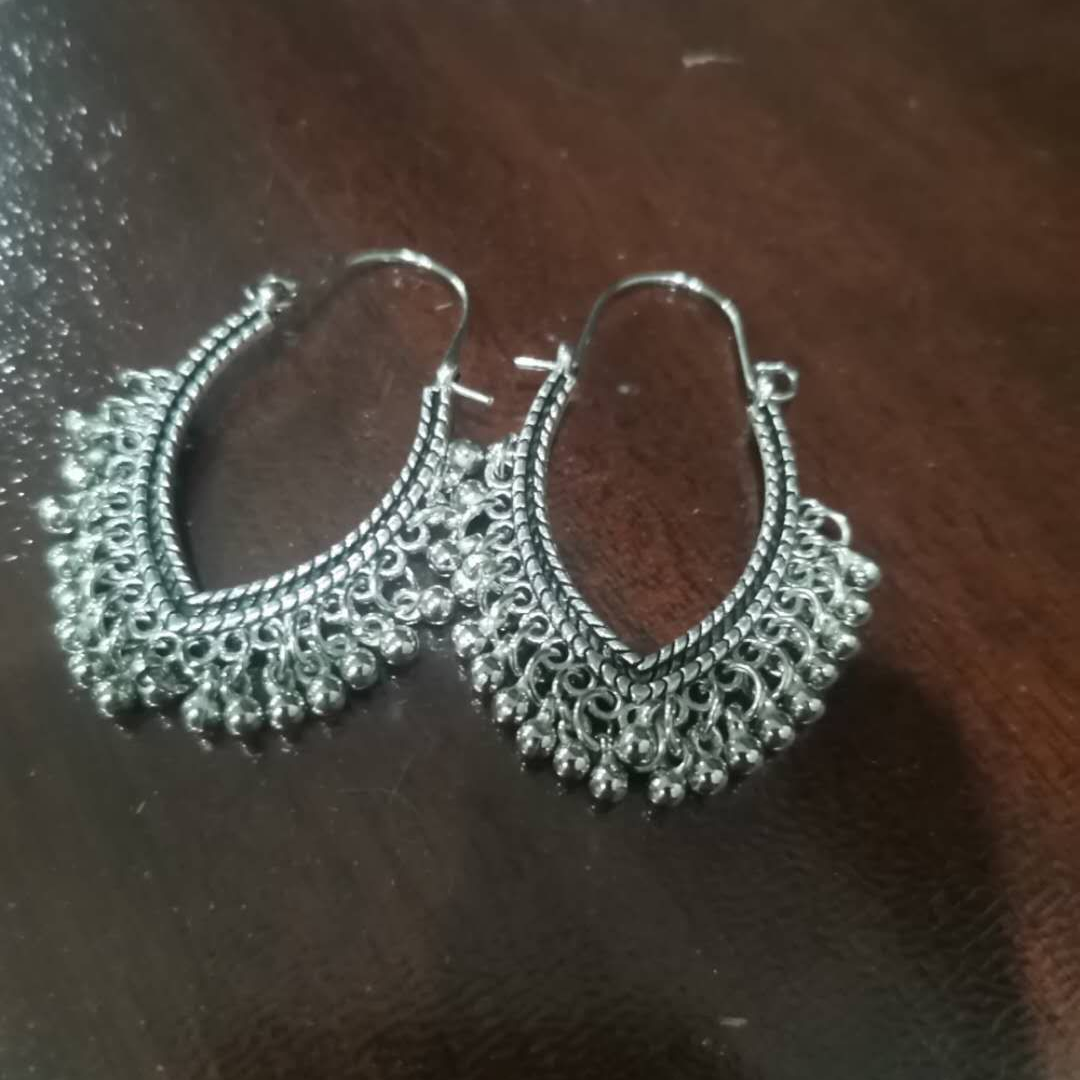 Fashionable new, versatile, stylish and simple Bossimi ethnic style earrings, 70 elegant and new