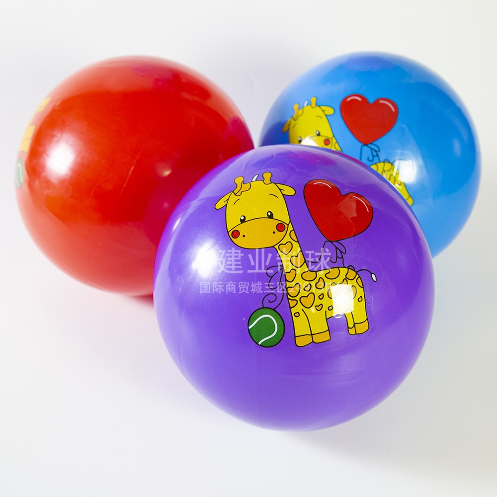 特价9寸PVC儿童玩具拍拍球柔软香味充气球足球卡通球贴标球弹力好详情图6