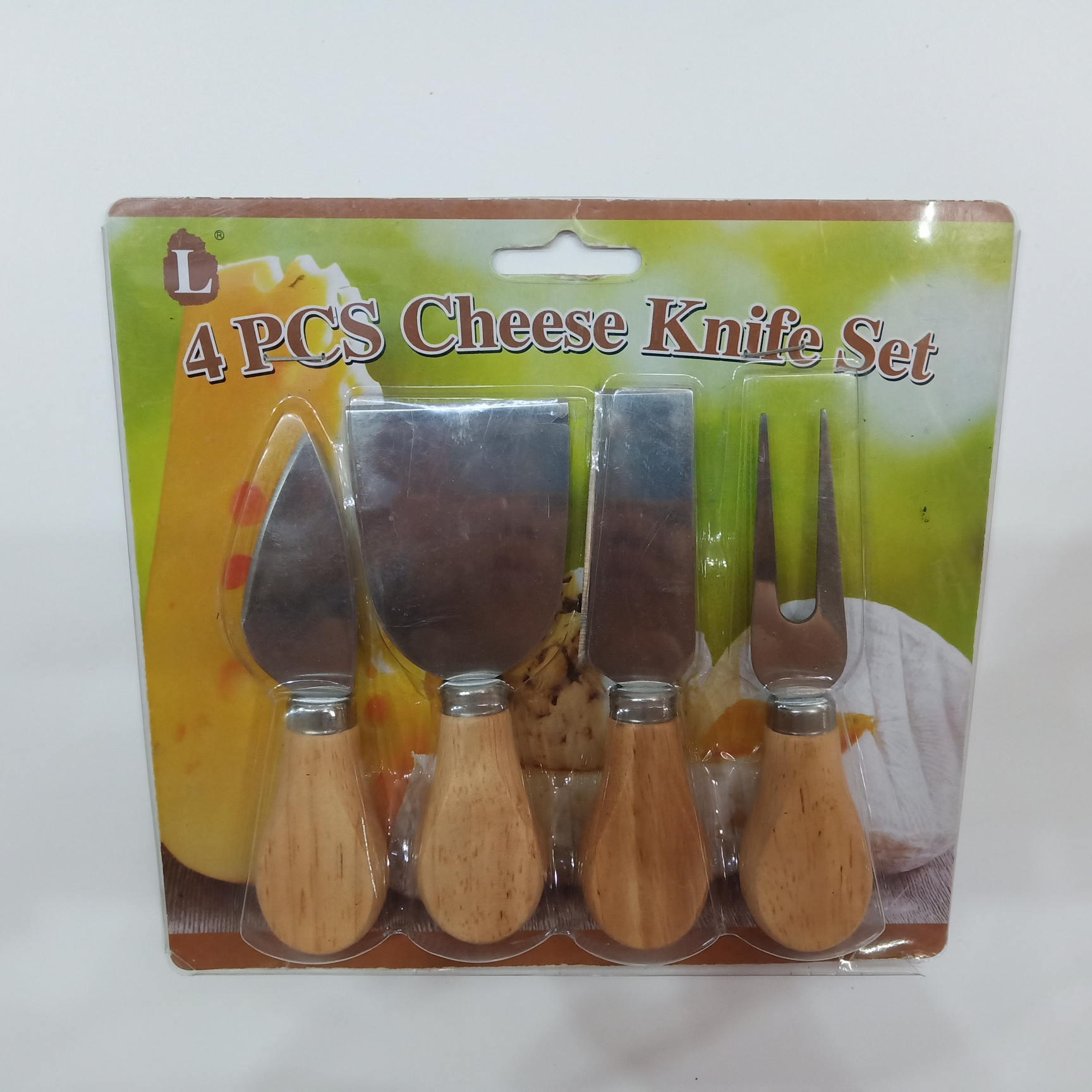 4pcs cheese knife with wooden handle full figure