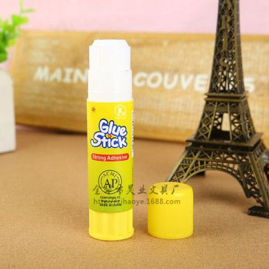 固体胶、胶水实物图