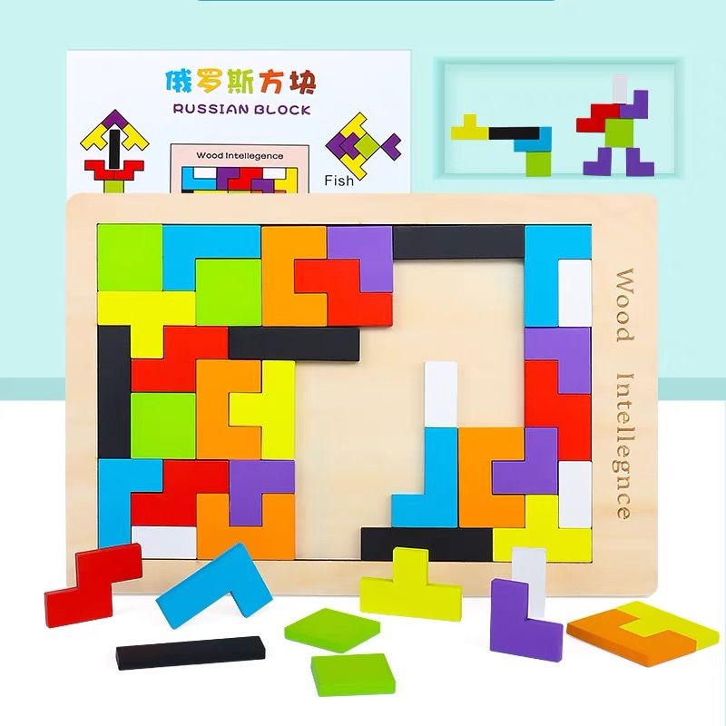 A 2-3-4-year-old boy and girl building block 3D Tetris wooden toy is a children's intellectual development game Specification image