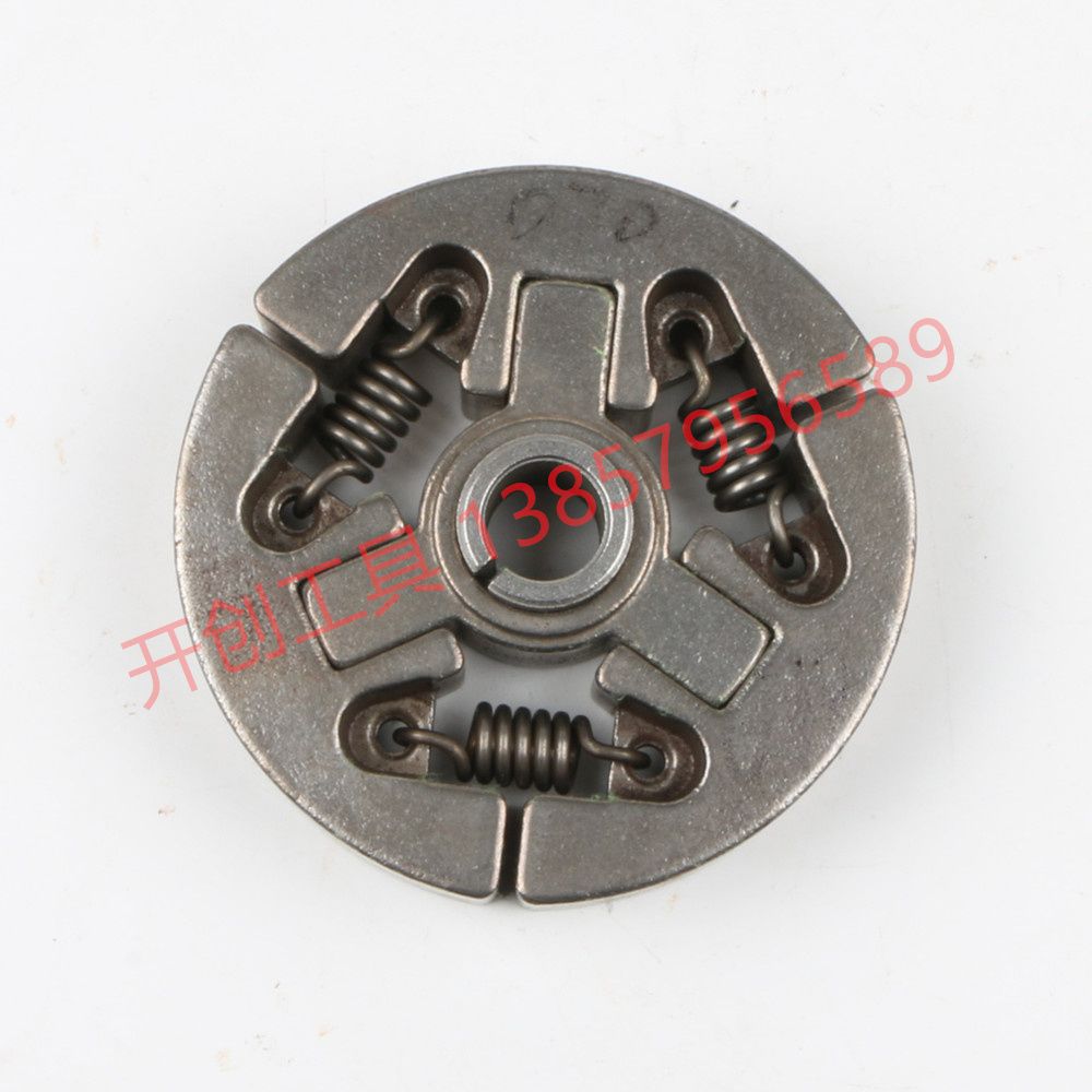 Clutch mower water pump two-stroke four-stroke engine swinging block mower chainsaw 070 clutch