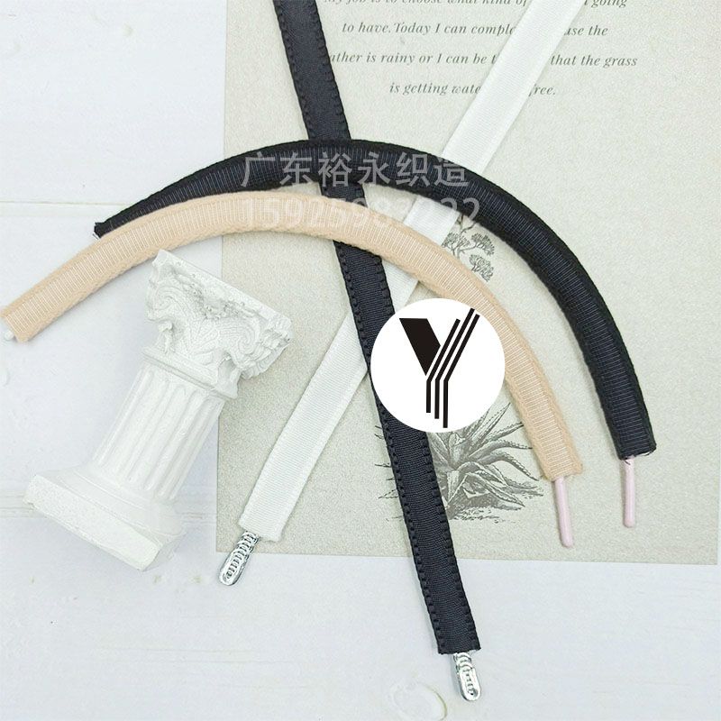 The manufacturer has in stock bra accessories such as steel ring covers, nylon explosion-proof shaped fishbone covers, and clothing accessories like rubber bone covers and webbing