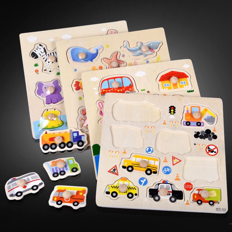 Four types of heat transfer hand-holding boards for early education and intelligence development can help children exercise their flexibility, enhance hand-eye coordination, fine motor skills, concentration and endurance by recognizing the shapes and colors of animals
