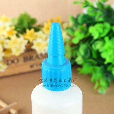 固体胶、胶水实物图